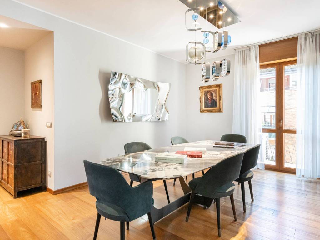 appartamento in vendita a Milano in zona Forlanini