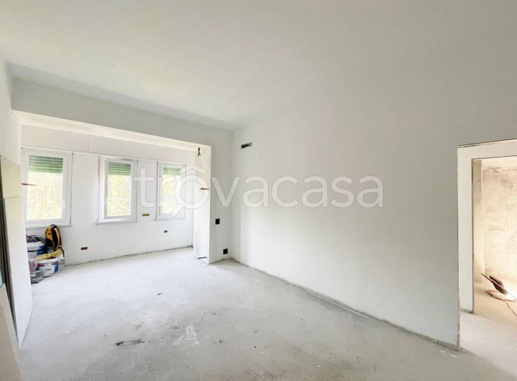 appartamento in vendita a Milano in zona Solari
