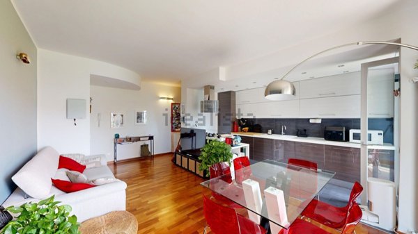 appartamento in vendita a Milano in zona Baggio