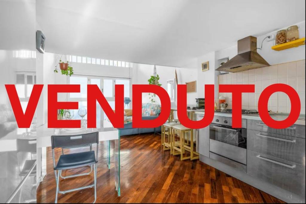 appartamento in vendita a Milano in zona Città Studi