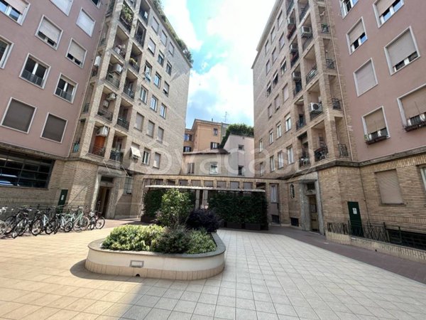 appartamento in vendita a Milano in zona Porta Garibaldi