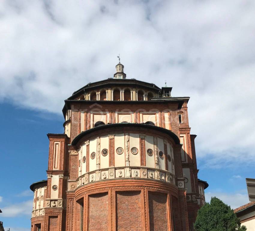 appartamento in vendita a Milano in zona Cadorna