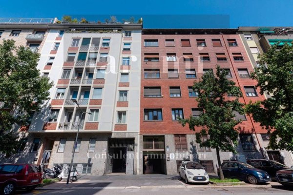 appartamento in vendita a Milano in zona Porta Vittoria
