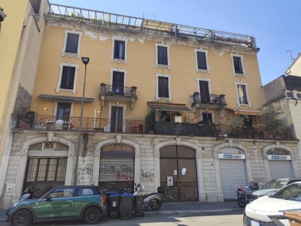 appartamento in vendita a Milano in zona Morivione