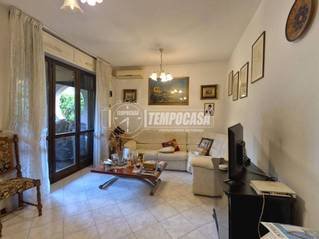 appartamento in vendita a Milano in zona Taliedo