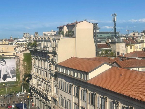 appartamento in vendita a Milano in zona Cagnola