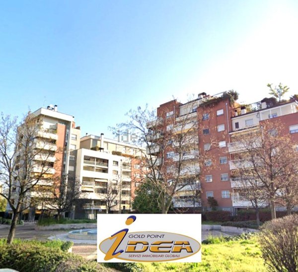 appartamento in vendita a Milano in zona Quarto Oggiaro