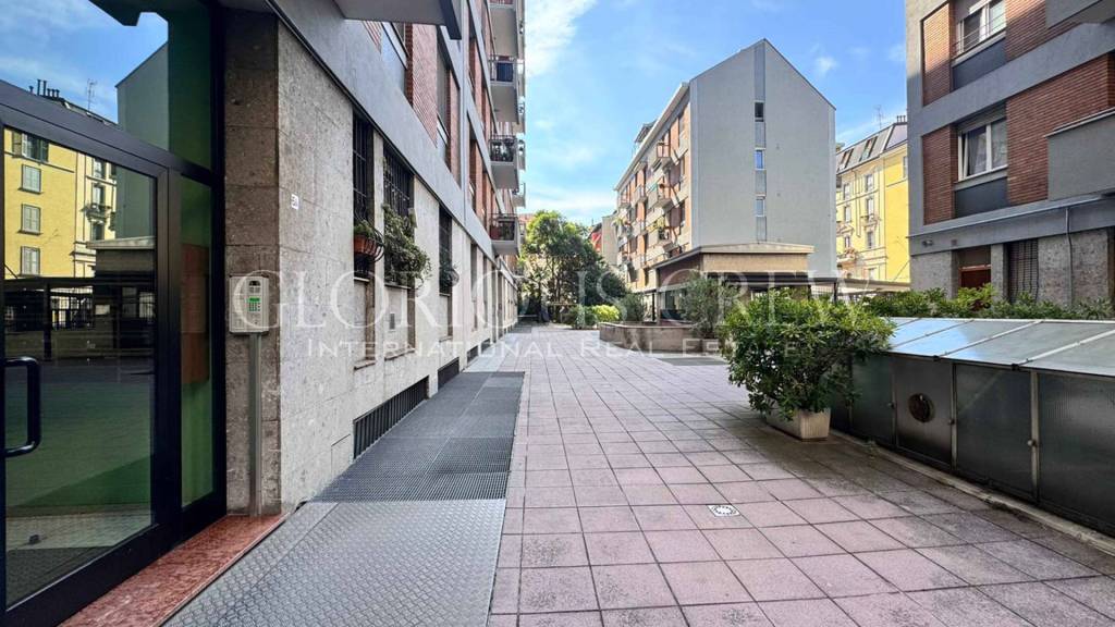 appartamento in vendita a Milano in zona Porta Venezia