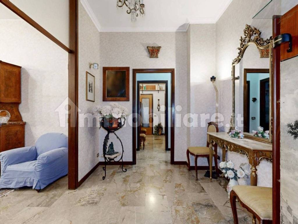 appartamento in vendita a Milano in zona Porta Venezia