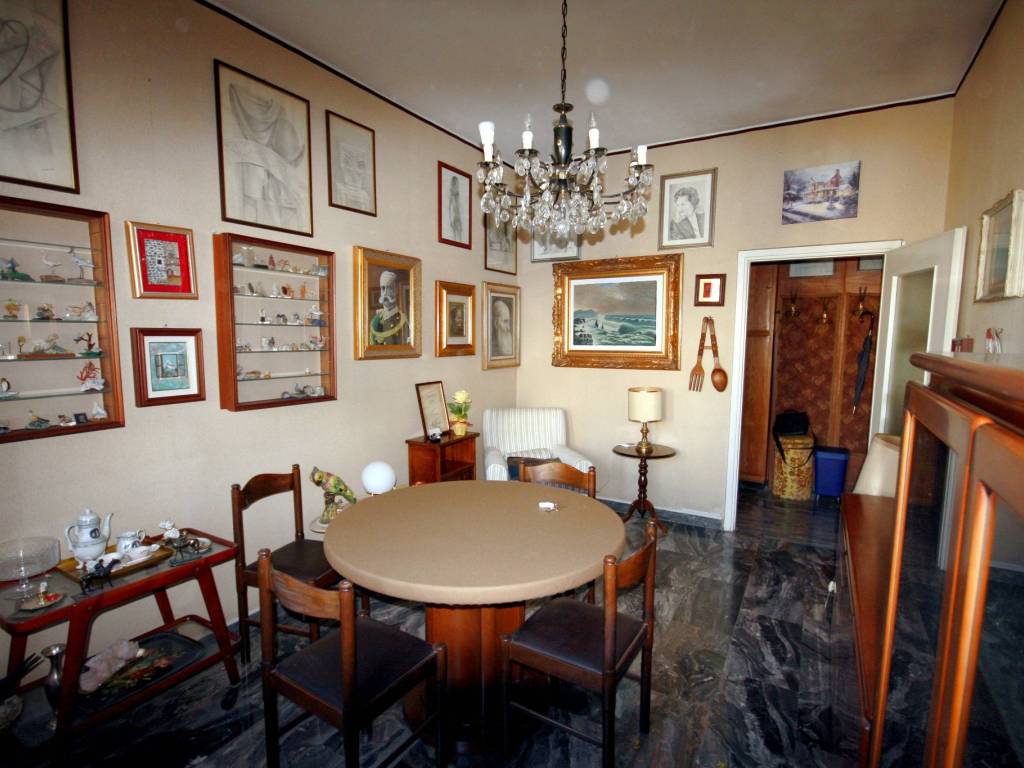 appartamento in vendita a Milano in zona Piazzale Lodi