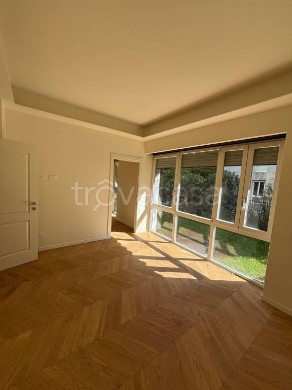 appartamento in vendita a Milano in zona Città Studi
