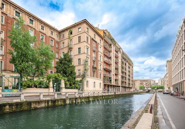 appartamento in vendita a Milano in zona Porta Genova
