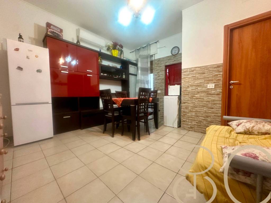 appartamento in vendita a Milano in zona Chiesa Rossa