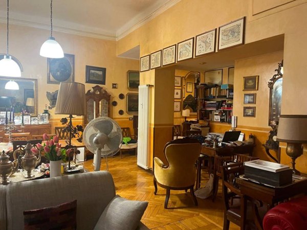 appartamento in vendita a Milano in zona Centro Direzionale