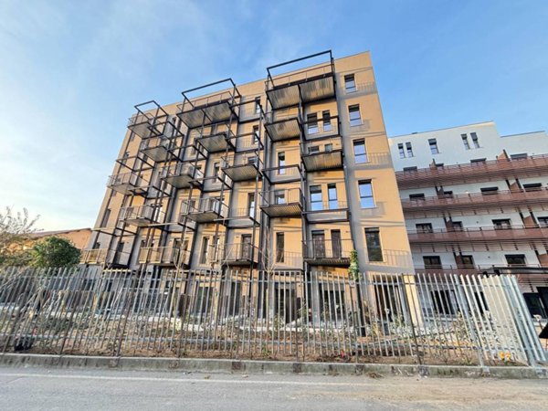 appartamento in vendita a Milano in zona Chiesa Rossa