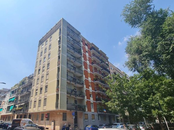 appartamento in vendita a Milano in zona Solari