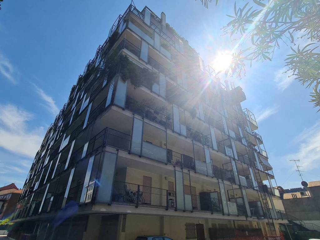 appartamento in vendita a Milano in zona Affori