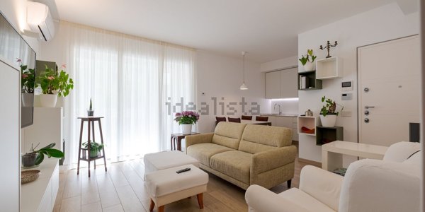 appartamento in vendita a Milano in zona Lorenteggio