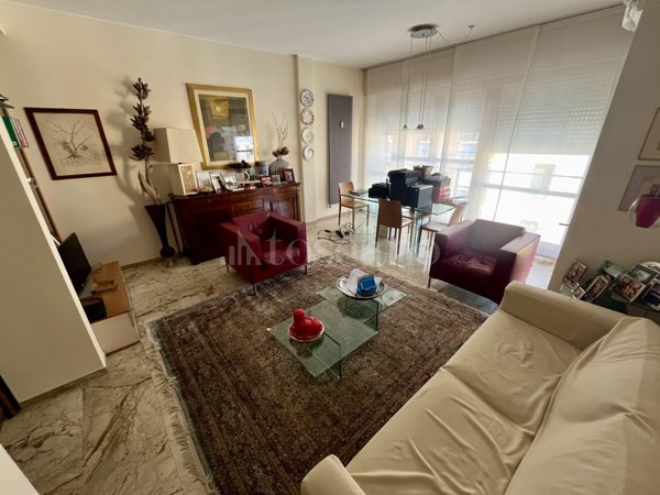 appartamento in vendita a Milano in zona Solari