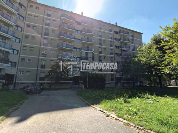 appartamento in vendita a Milano in zona Ponte Lambro