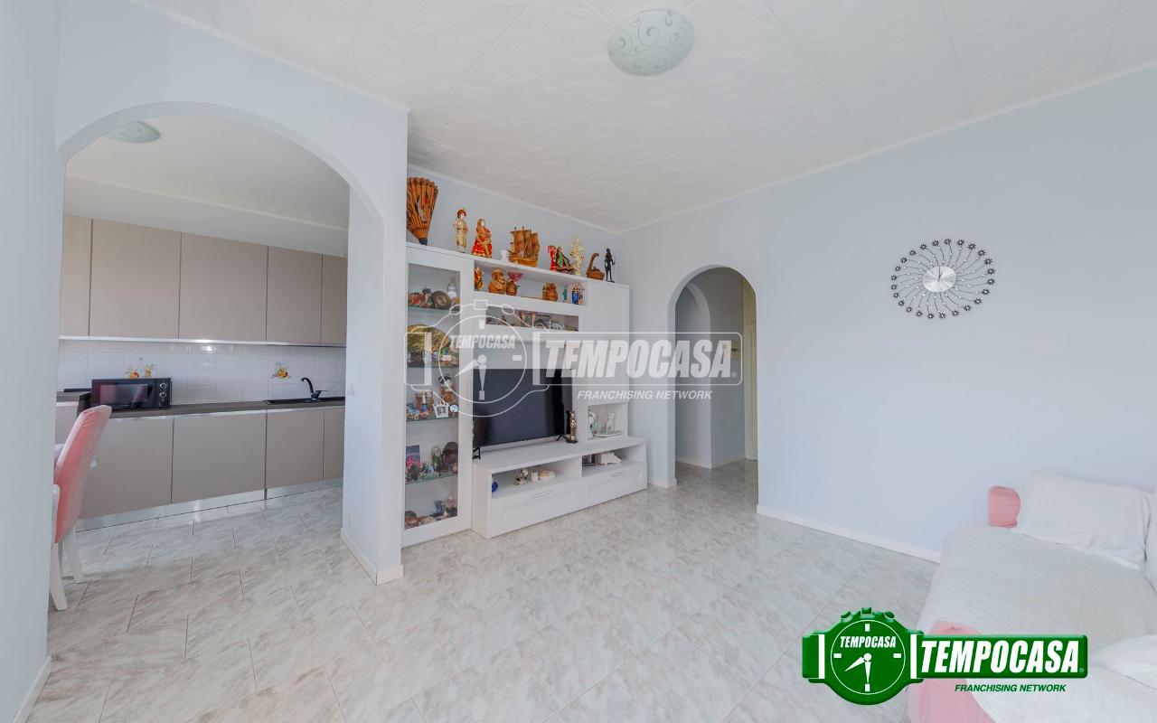 appartamento in vendita a Milano in zona Gallaratese