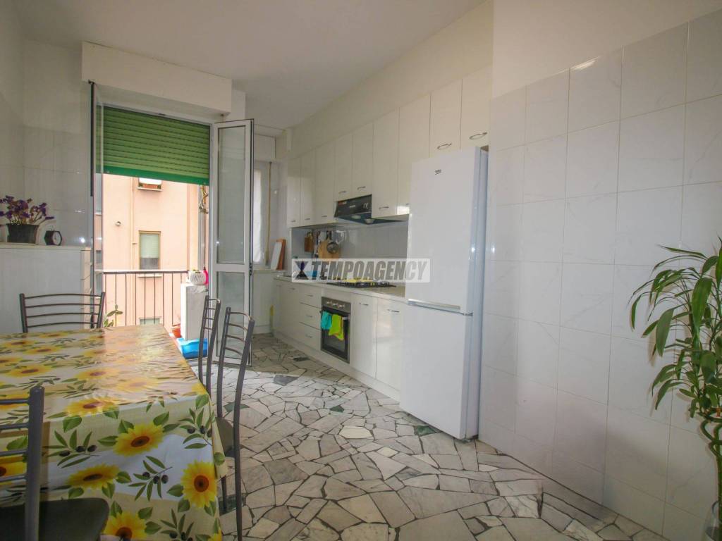 appartamento in vendita a Milano in zona Rogoredo