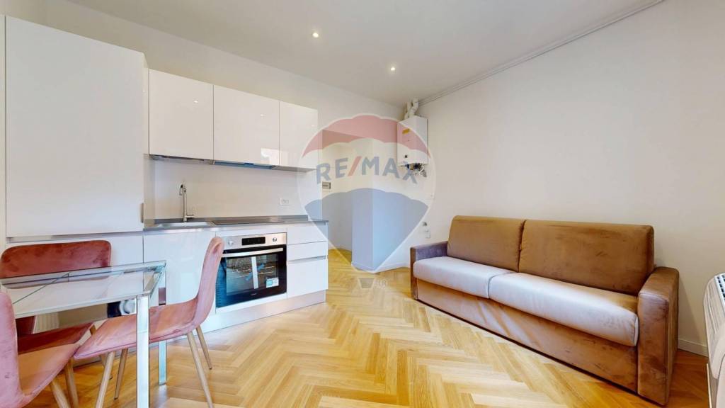 appartamento in vendita a Milano in zona Isola