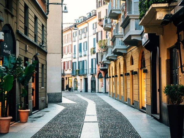appartamento in vendita a Milano in zona Porta Garibaldi