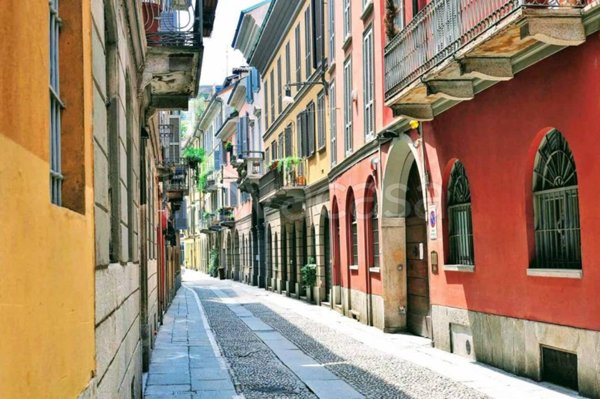appartamento in vendita a Milano in zona Cadorna