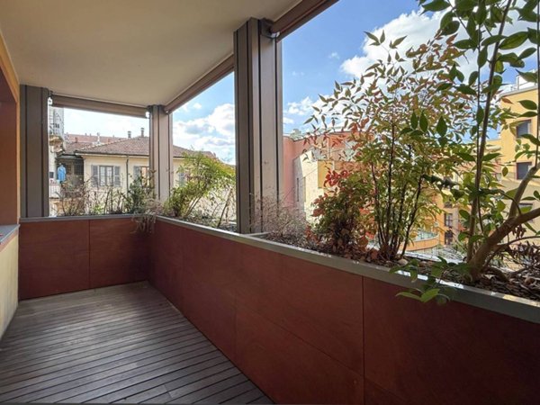 appartamento in vendita a Milano in zona Guastalla