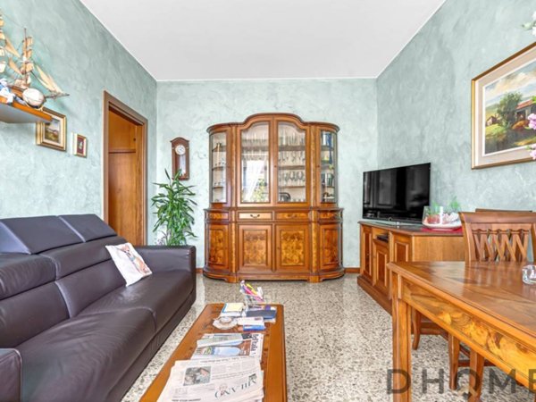 appartamento in vendita a Milano in zona Turro