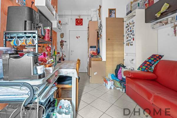 appartamento in vendita a Milano in zona Forze Armate