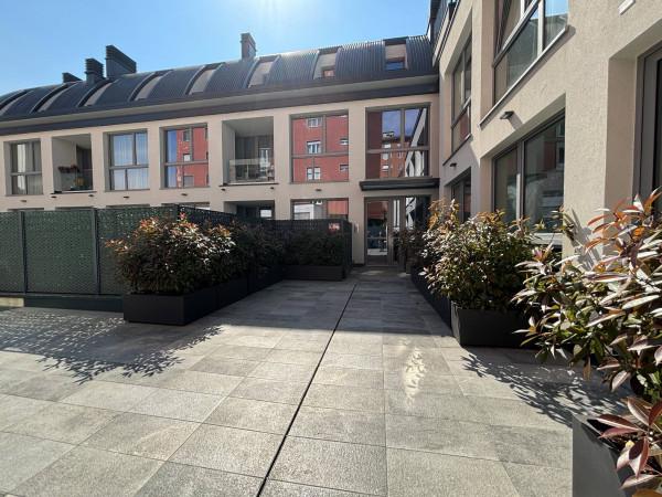 appartamento in vendita a Milano in zona Famagosta