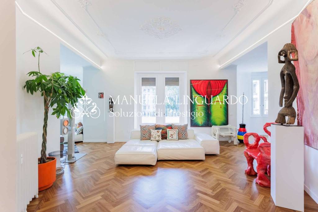 appartamento in vendita a Milano in zona Città Studi