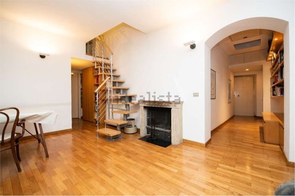 appartamento in vendita a Milano in zona Centro Direzionale