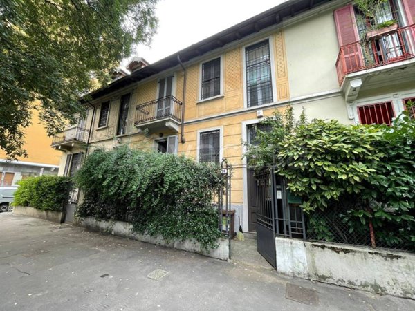 casa indipendente in vendita a Milano