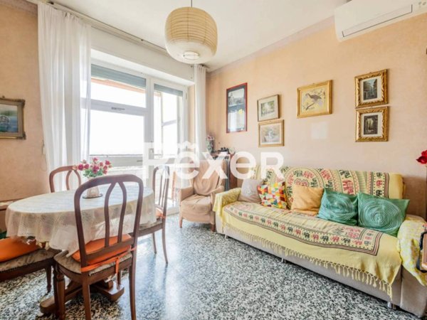 appartamento in vendita a Milano in zona Loreto