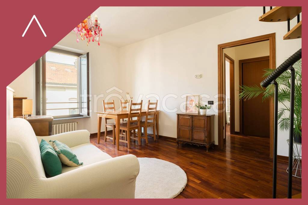 appartamento in vendita a Milano in zona Isola