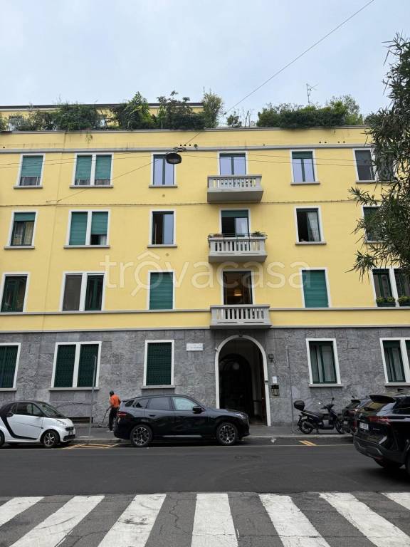 appartamento in vendita a Milano in zona Centro Direzionale