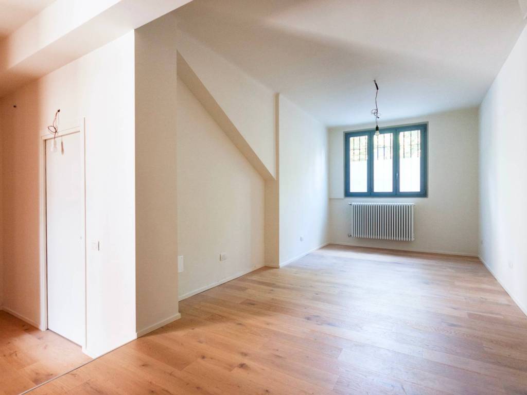 appartamento in vendita a Milano in zona Solari
