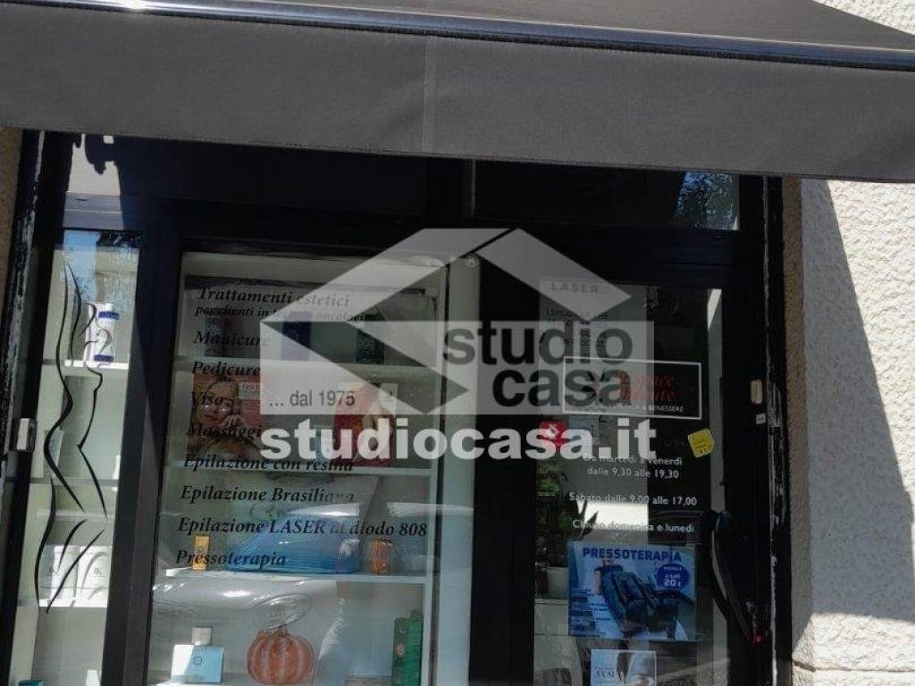 negozio in vendita a Milano in zona Porta Venezia