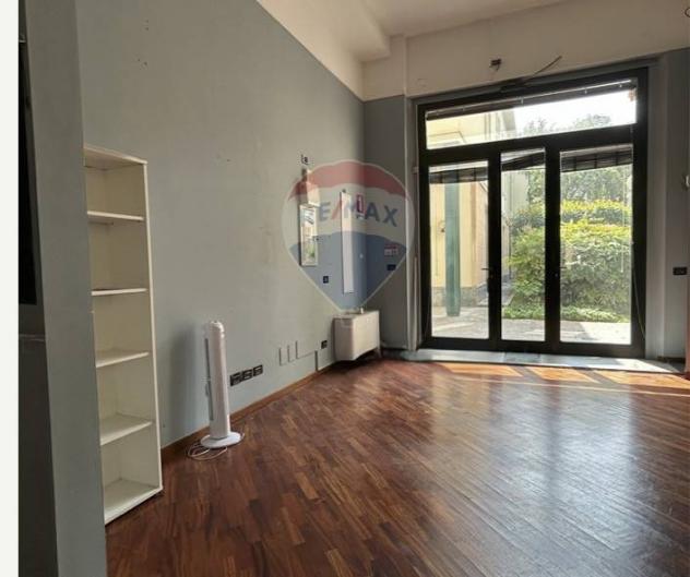 appartamento in vendita a Milano in zona Porta Genova