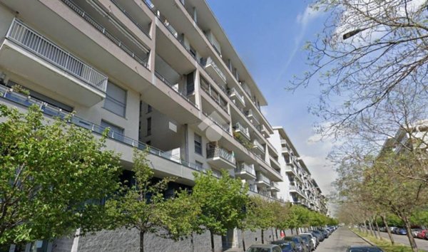 appartamento in vendita a Milano in zona Rogoredo