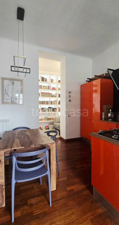 appartamento in vendita a Milano in zona Stadera