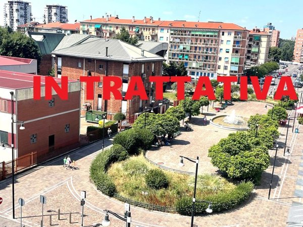 appartamento in vendita a Milano in zona Quarto Oggiaro