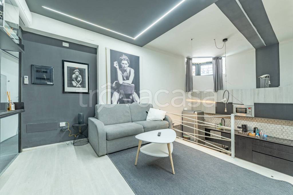 appartamento in vendita a Milano in zona Villapizzone