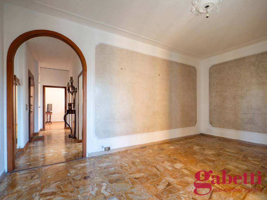 appartamento in vendita a Milano in zona Crescenzago