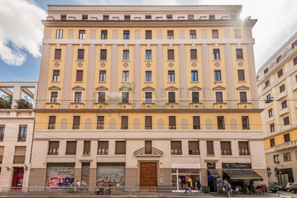 appartamento in vendita a Milano in zona Bocconi