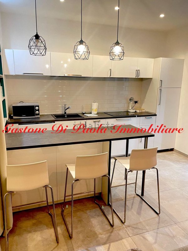 appartamento in vendita a Milano in zona Famagosta