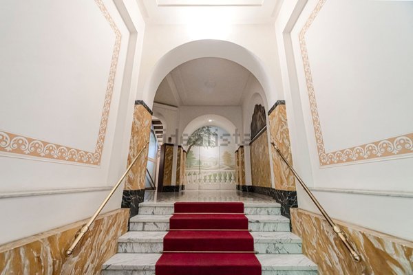 negozio in vendita a Milano